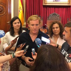 El grupo municipal de Ciudadanos Badajoz aclara que el pacto de gobierno suscrito es únicamente entre el PP y Cs.